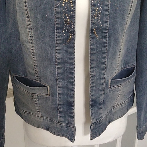 Chico's Golden Paisley Denim Jacket Chico's Size - 0 (4/Small) - Picture 10 of 16